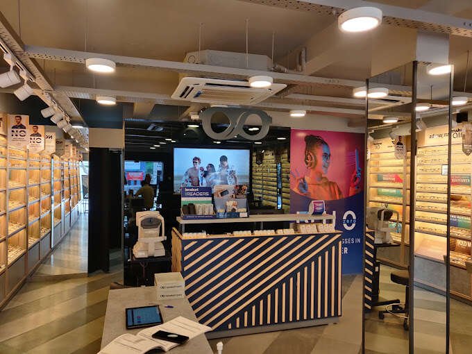 Lenskart.com at Besant Nagar